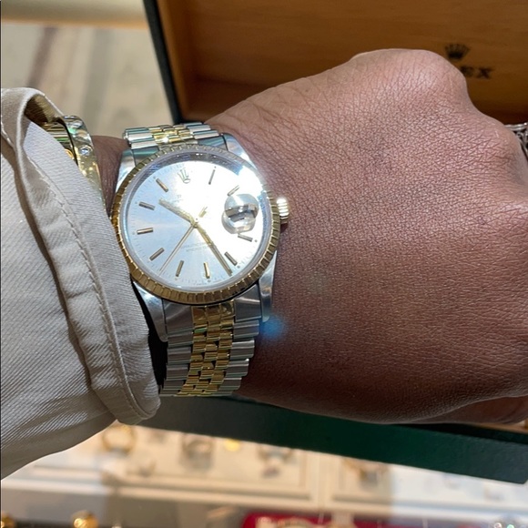 Rolex date just - Picture 12 of 13